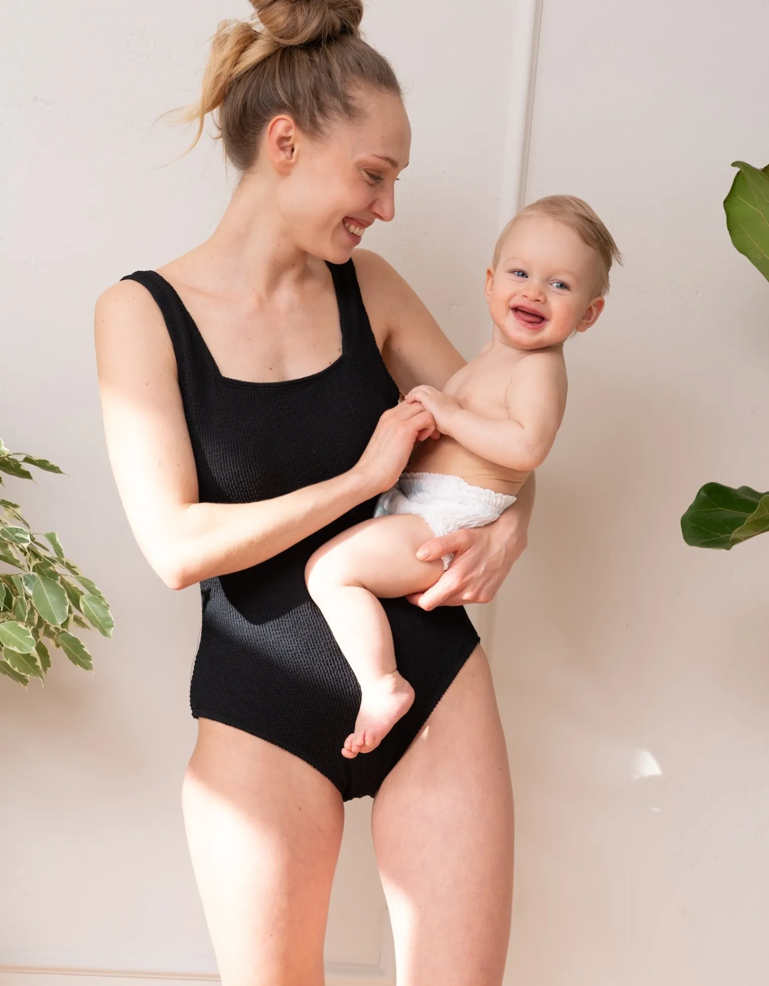 Outlet Cave | Textured Post-Maternity Compression Swimsuit Swimwear | Shaping & Clothing