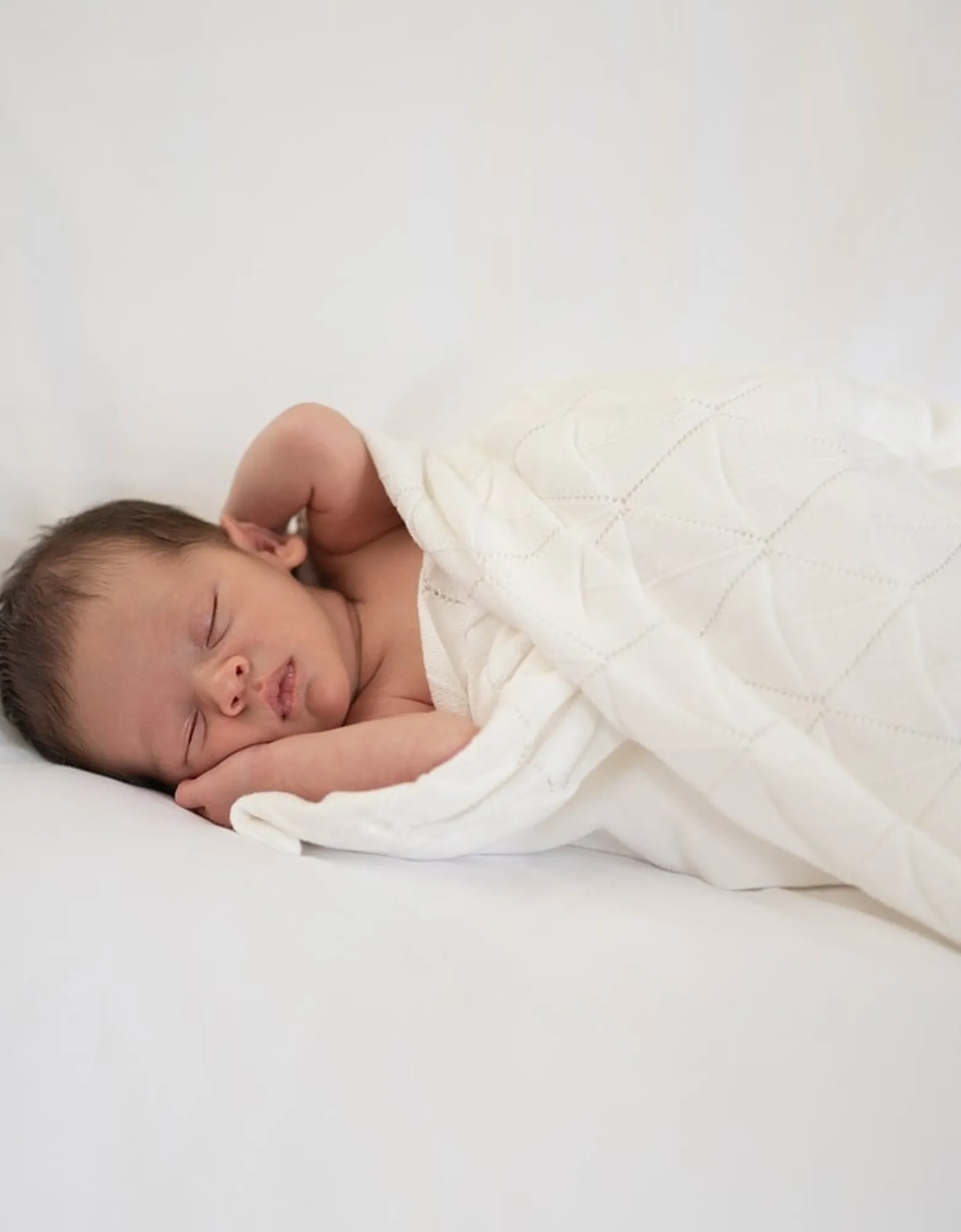 Sale Robin | Organic Cotton Cellular Baby Blanket Gifts For Baby